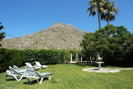 Picturesque Spanish finca "Las Rosas" - Port de Pollenca, Spain