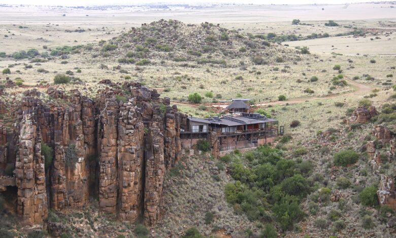 A One Bedroom Suite at Tiger Canyon Private Game Reserve - Philippolis, South Africa