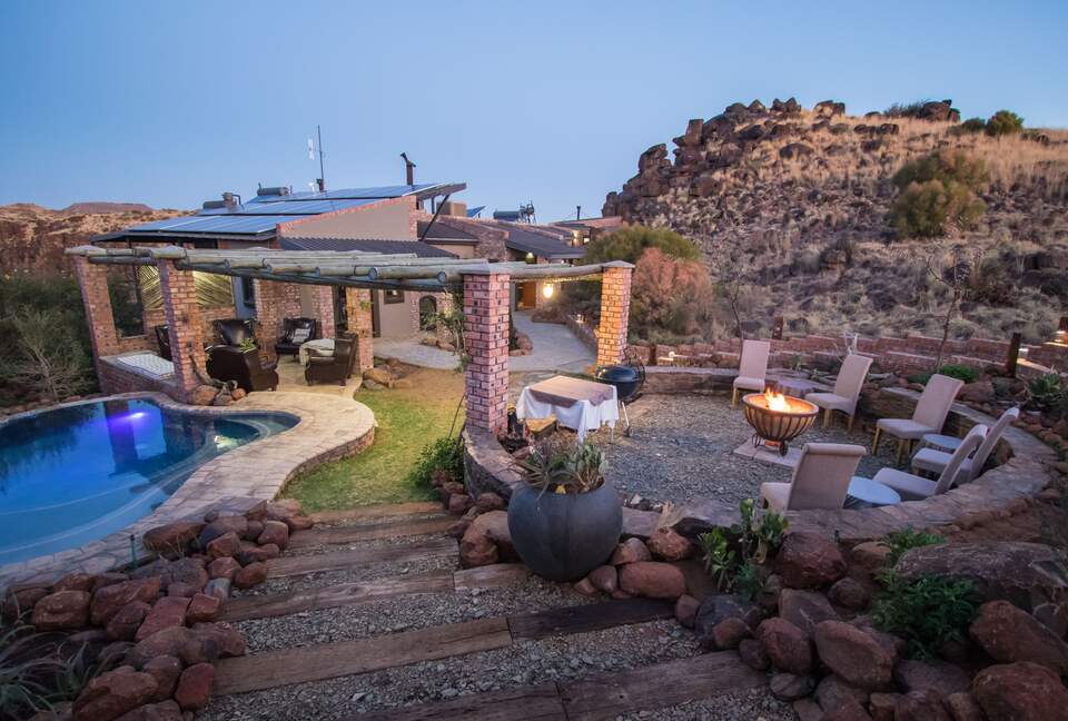 A One Bedroom Suite at Tiger Canyon Private Game Reserve - Philippolis, South Africa