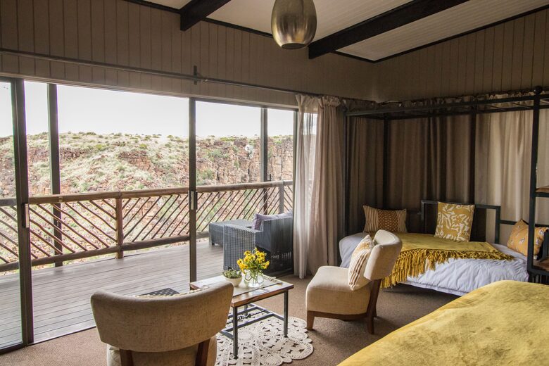 A One Bedroom Suite at Tiger Canyon Private Game Reserve - Philippolis, South Africa