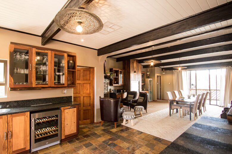 A One Bedroom Suite at Tiger Canyon Private Game Reserve - Philippolis, South Africa