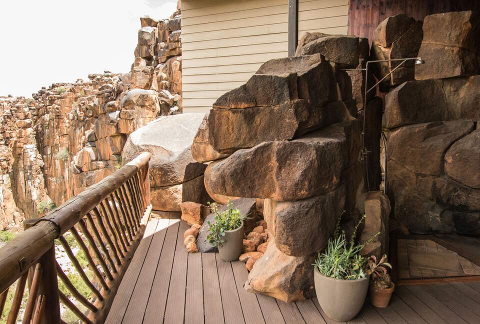 A One Bedroom Suite at Tiger Canyon Private Game Reserve - Philippolis, South Africa