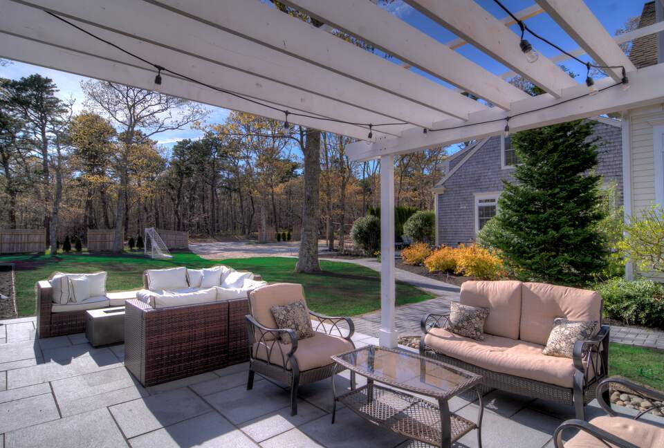 plenty outdoor seating for the whole family