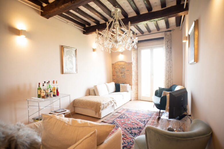 Umbria Above Luxury Townhouse - Ficulle, Italy