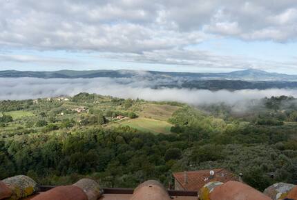 Umbria Above Luxury Townhouse - Ficulle, Italy