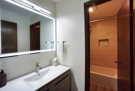 The LOTO Lodge @ BC West - Close to Beaver Creek and Vail! - Avon, Colorado