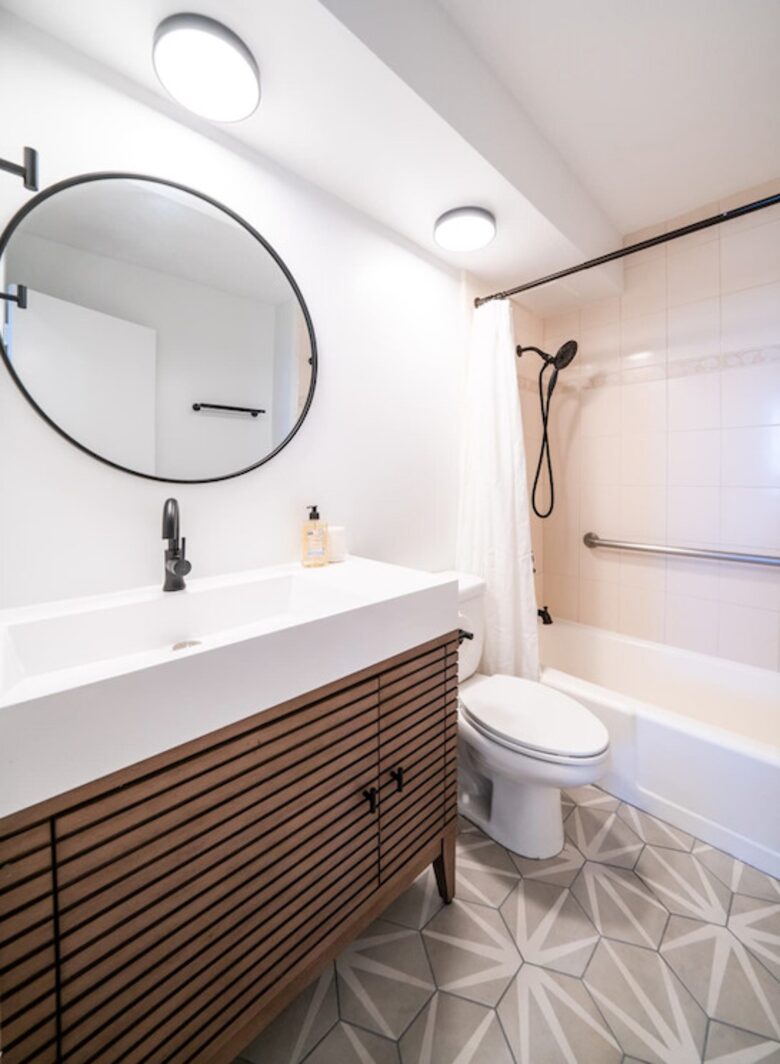 Ilikai Marina Condo - Honolulu, Hawaii