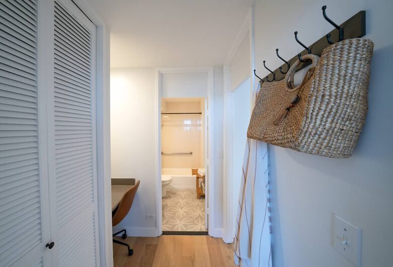 Ilikai Marina Condo - Honolulu, Hawaii