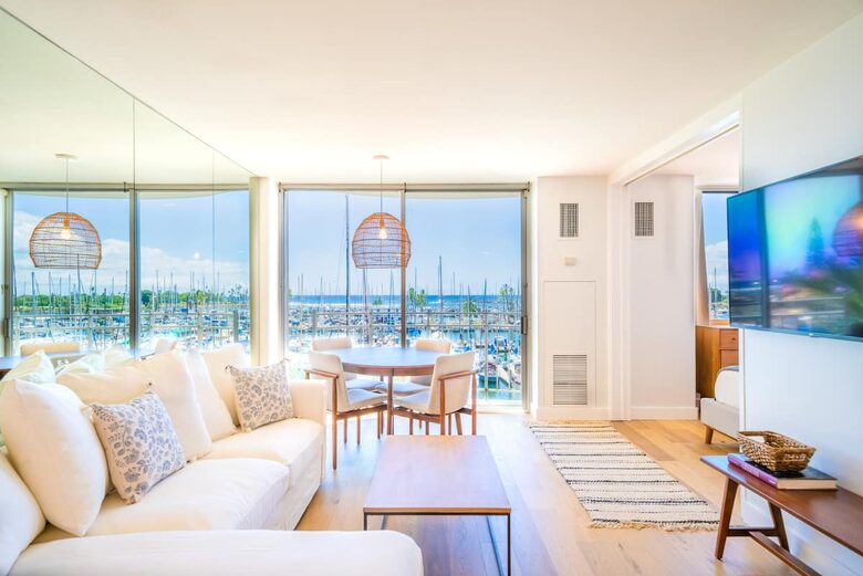 Ilikai Marina Condo - Honolulu, Hawaii