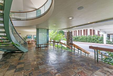 Ilikai Marina Condo - Honolulu, Hawaii