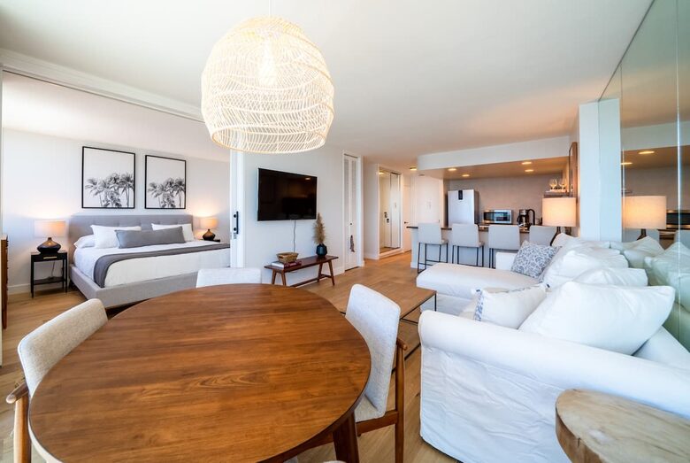 Ilikai Marina Condo - Honolulu, Hawaii