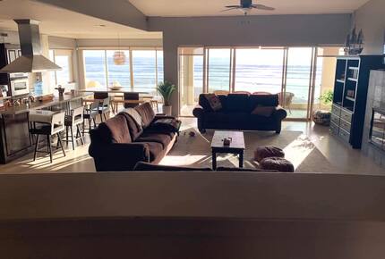 Casa Los Primos - La Misión, Mexico