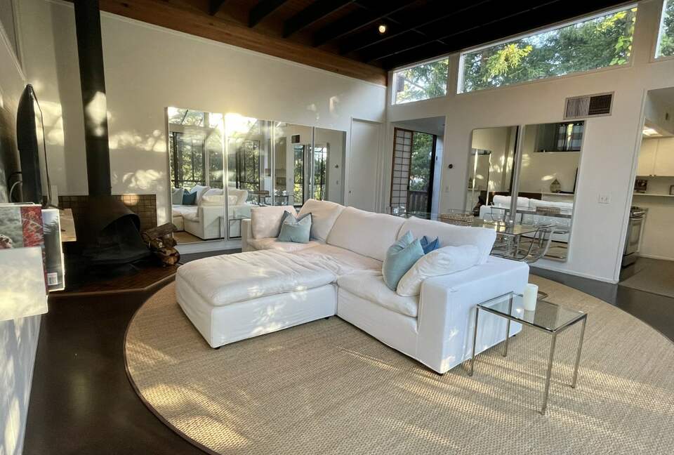 Carmel-by-the-Sea Modern Luxe Retreat - Carmel, California