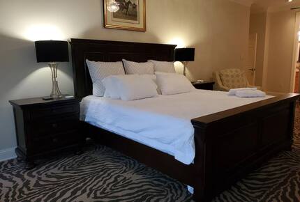 Greenbrier - Luxury Private Home - On Resort grounds - White Sulphur Springs, West Virginia