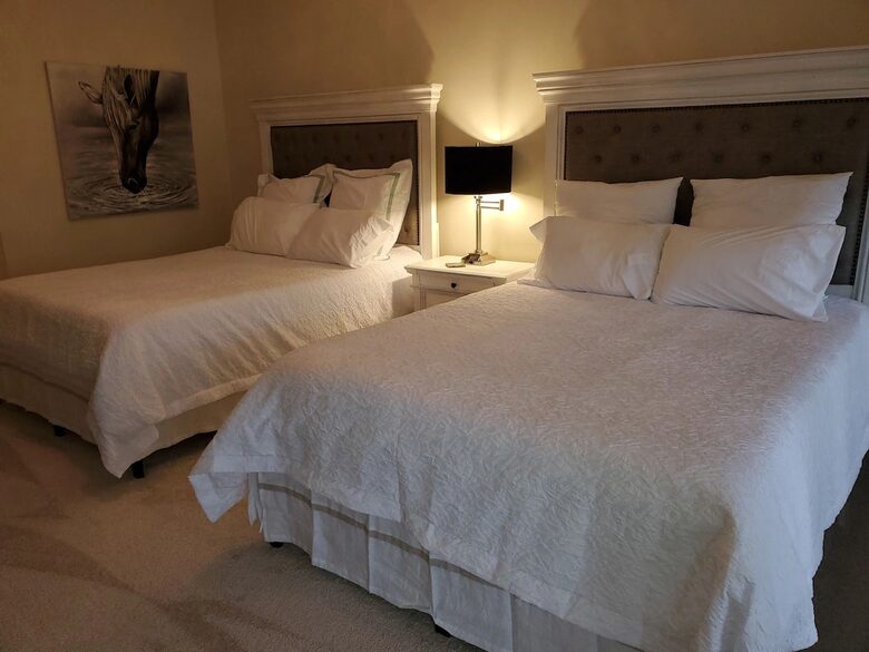 Greenbrier - Luxury Private Home - On Resort grounds - White Sulphur Springs, West Virginia