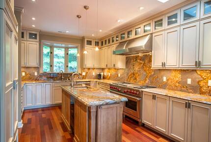 Greenbrier - Luxury Private Home - On Resort grounds - White Sulphur Springs, West Virginia