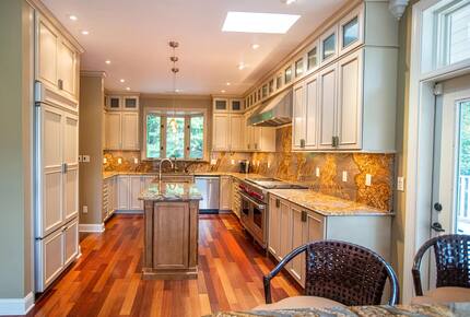 Greenbrier - Luxury Private Home - On Resort grounds - White Sulphur Springs, West Virginia