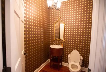 Greenbrier - Luxury Private Home - On Resort grounds - White Sulphur Springs, West Virginia