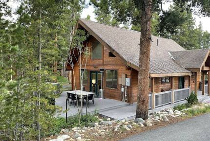 Breckenridge Modern Cabin Escape - Breckenridge, Colorado
