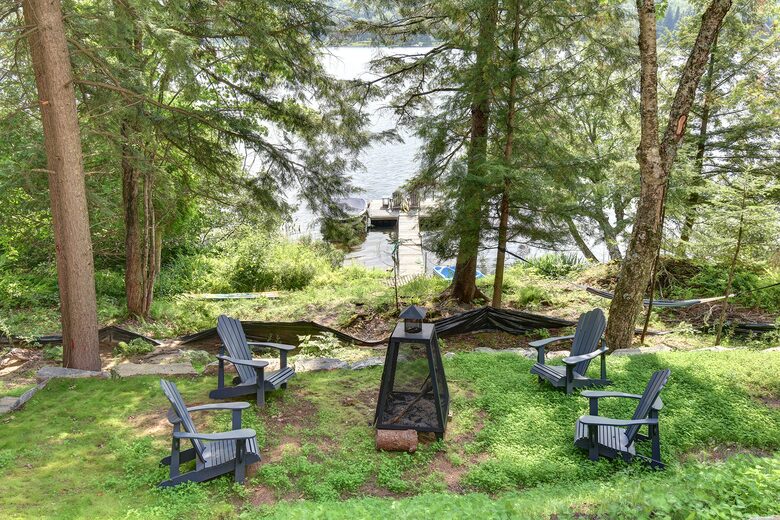 Lakefront Mont-Tremblant - La Conception, Canada