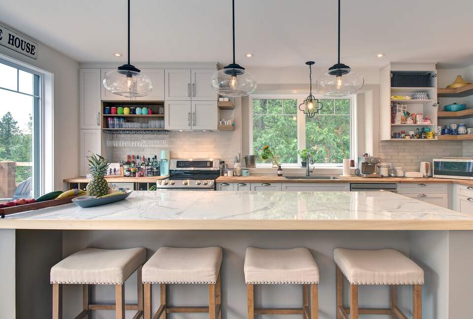 Lakefront Mont-Tremblant - La Conception, Canada