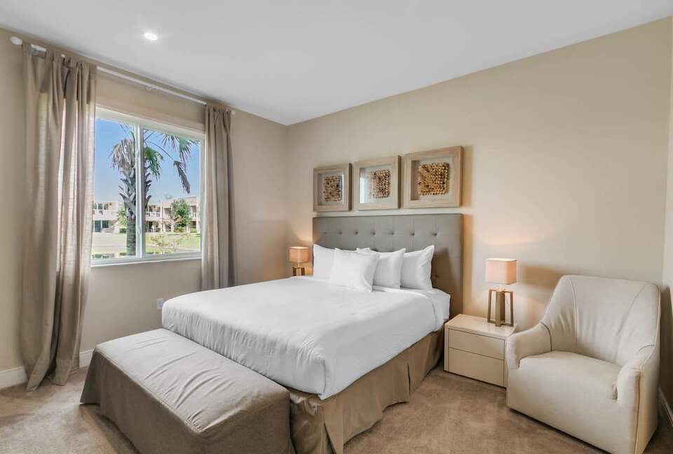 Disney Magic Village 4 BR Townhome - Kissimmee, Florida