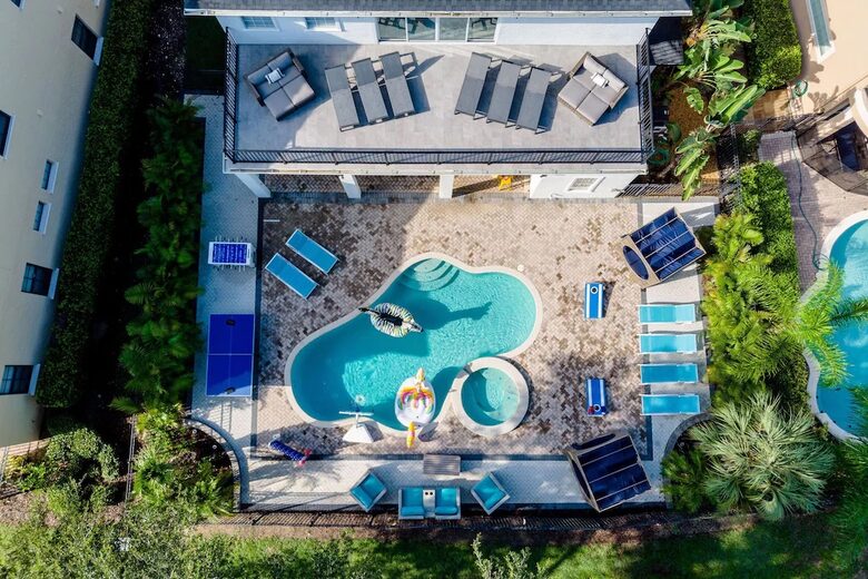 Luxury Reunion Resort Gathering Villa - Kissimmee, Florida