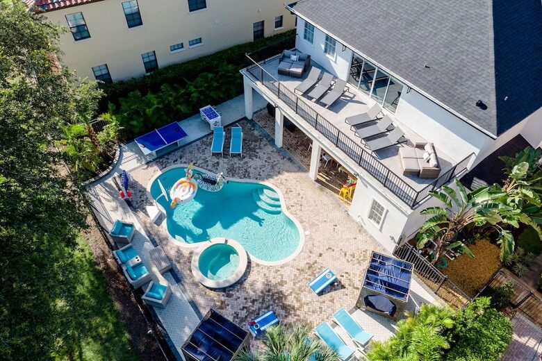 Luxury Reunion Resort Gathering Villa - Kissimmee, Florida