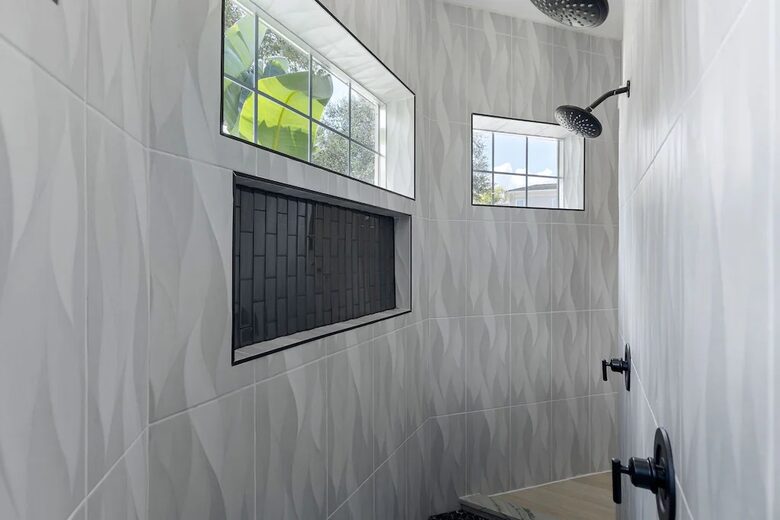 Luxury Reunion Resort Gathering Villa - Kissimmee, Florida