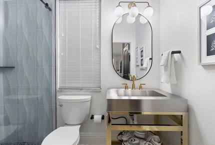 Luxury Reunion Resort Gathering Villa - Kissimmee, Florida