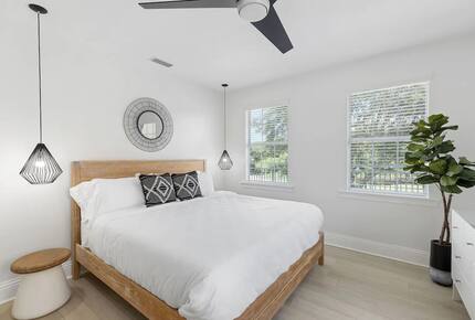 Luxury Reunion Resort Gathering Villa - Kissimmee, Florida