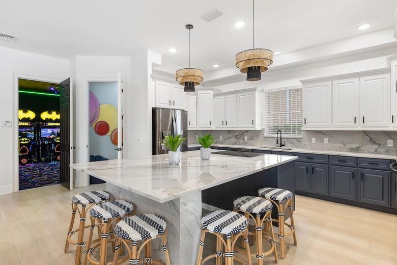 Luxury Reunion Resort Gathering Villa - Kissimmee, Florida