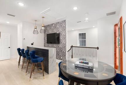 Luxury Reunion Resort Gathering Villa - Kissimmee, Florida