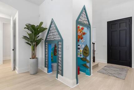 Luxury Reunion Resort Gathering Villa - Kissimmee, Florida