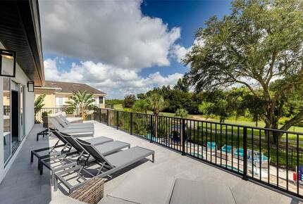 Luxury Reunion Resort Gathering Villa - Kissimmee, Florida