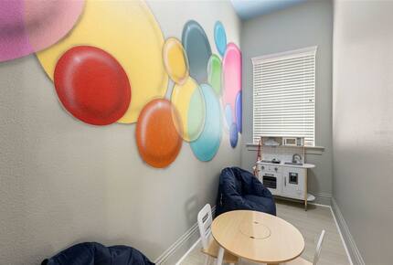 Luxury Reunion Resort Gathering Villa - Kissimmee, Florida