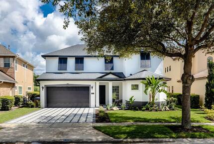 Luxury Reunion Resort Gathering Villa - Kissimmee, Florida