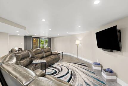 Cyan Dreams Lake House - Burnet, Texas