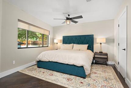 Cyan Dreams Lake House - Burnet, Texas