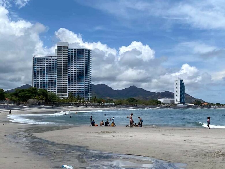Royal Palm Oceanfront Penthouse - Nueva Gorgona, Panama
