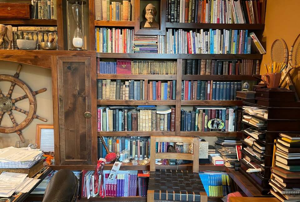 Baliwood, A Ski Lodge filled with Balinese art - Park City, Utah