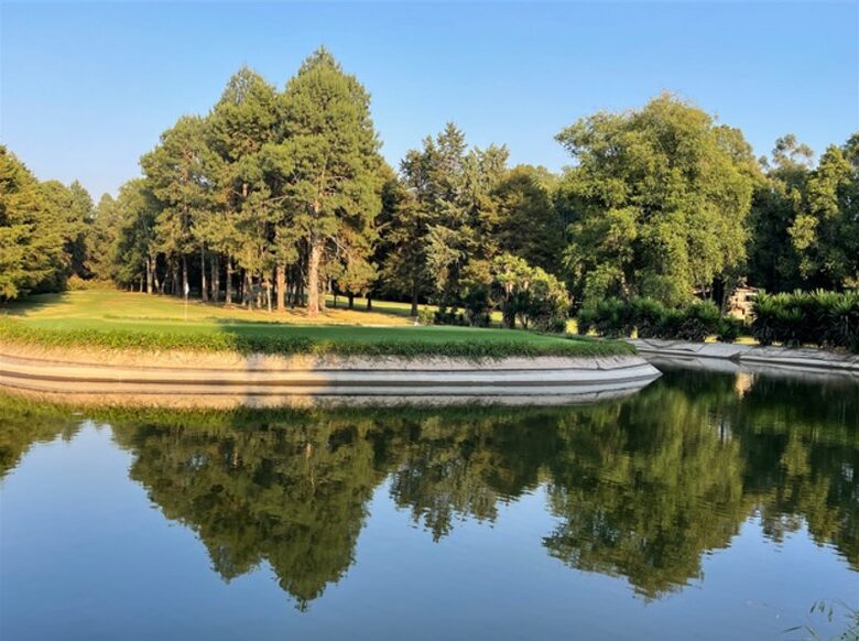 Fabulous modern Villa Rancho Avandaro - Valle de bravo, Mexico