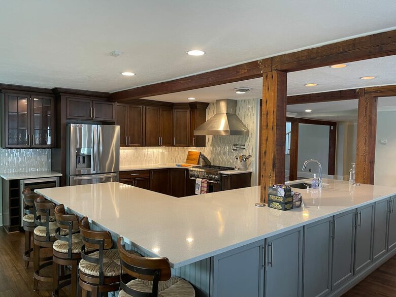 Luxurious Lake Lanier Compound - Flowery Branch, Georgia