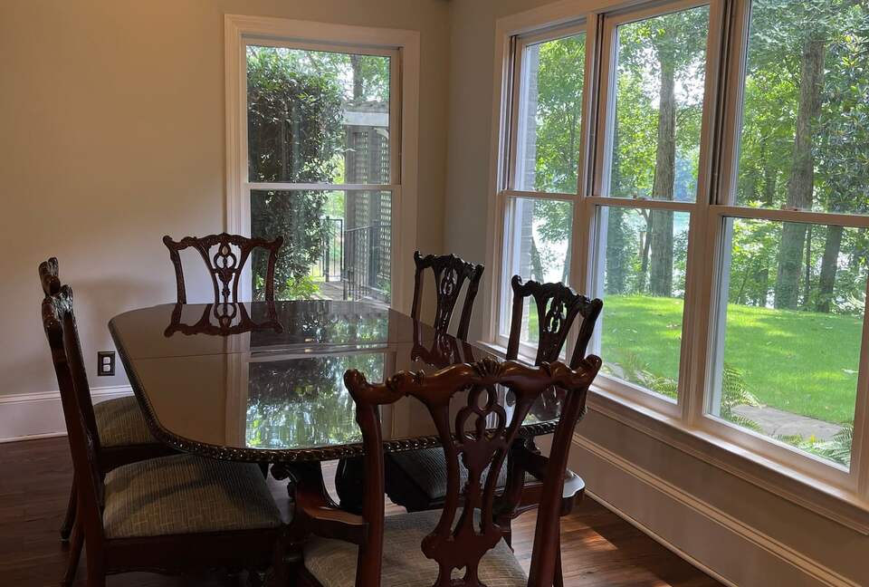 Luxurious Lake Lanier Compound - Flowery Branch, Georgia