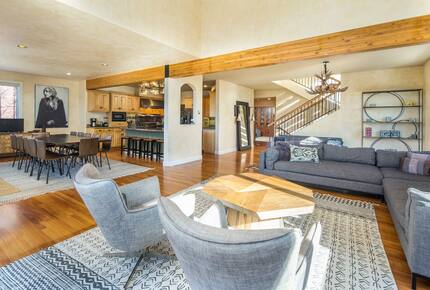 Breathtaking Mountain View Chalet - Breckenridge, Colorado