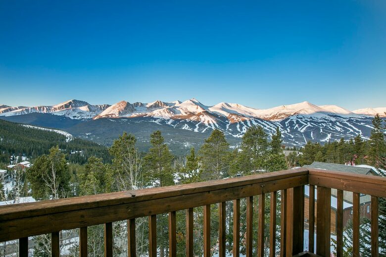 Breathtaking Mountain View Chalet - Breckenridge, Colorado