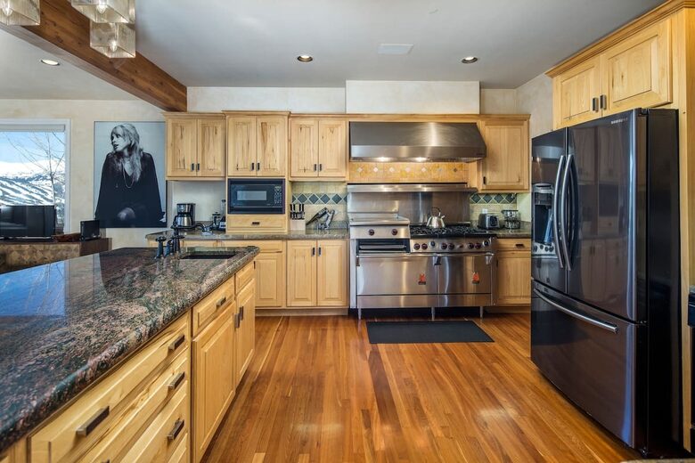 Breathtaking Mountain View Chalet - Breckenridge, Colorado