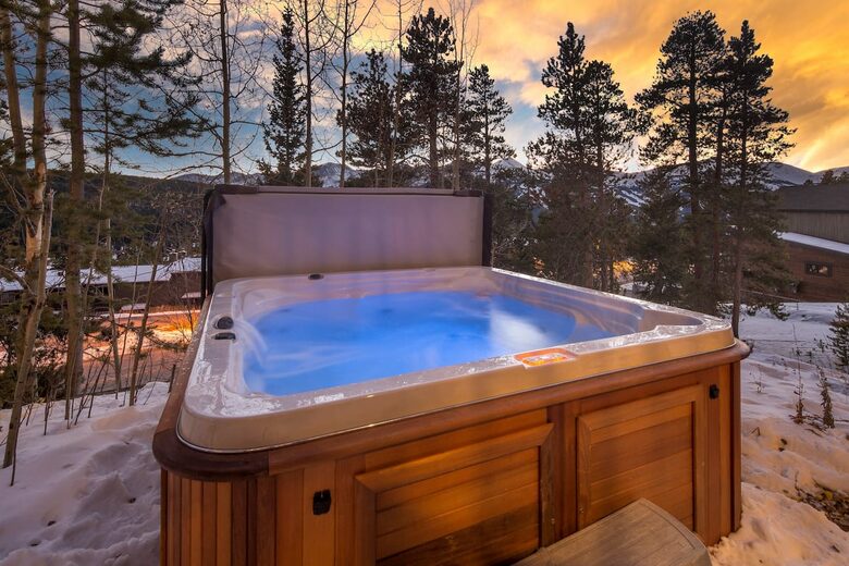 Breathtaking Mountain View Chalet - Breckenridge, Colorado