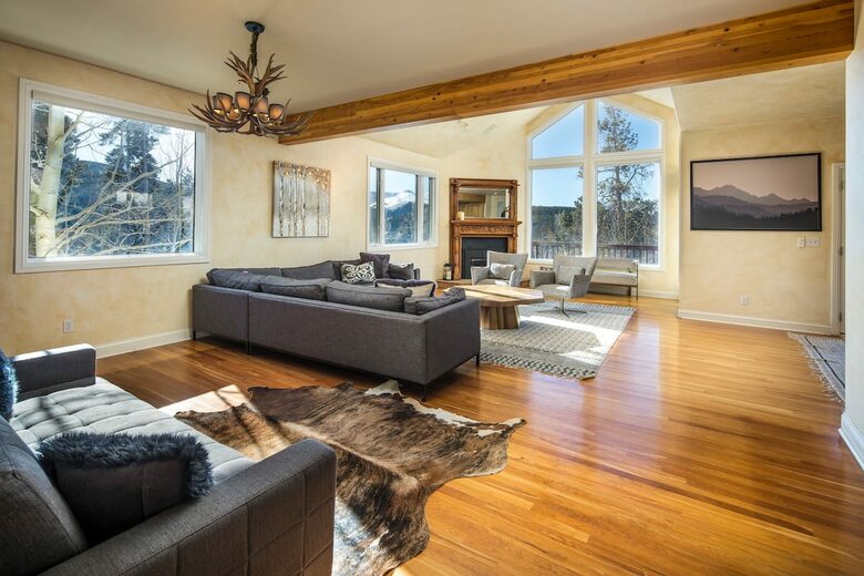 Breathtaking Mountain View Chalet - Breckenridge, Colorado