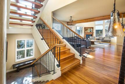 Breathtaking Mountain View Chalet - Breckenridge, Colorado